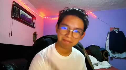 Snapshot of darknex_ chatting on July 27, 6:31 am Jose Ian online show from July 27, 6:31 am