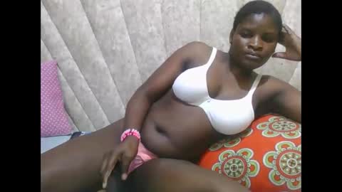 SHANICE online show from March 29, 3:34 pm