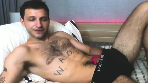 Snapshot of darkrogue18 chatting on April 8, 4:07 pm Alex online show from April 8, 4:07 pm