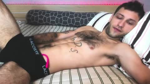 Snapshot of darkrogue18 chatting on April 10, 5:01 am Alex online show from April 10, 5:01 am