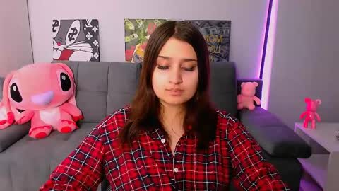 Snapshot of darksidelove_ chatting on May 1, 7:07 pm Amelie online show from May 1, 7:07 pm