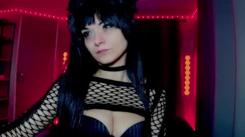 roseredgoddess online show from January 9, 3:42 am