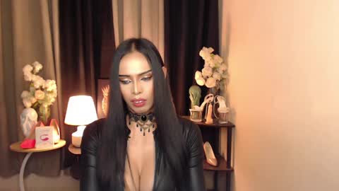 HAPPY BIRTHDAY MISTRESS MADRIANA online show from February 3, 2:02 pm