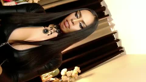 HAPPY BIRTHDAY MISTRESS MADRIANA online show from February 28, 6:43 am