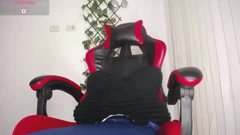 darkviper26 online show from March 24, 9:36 am