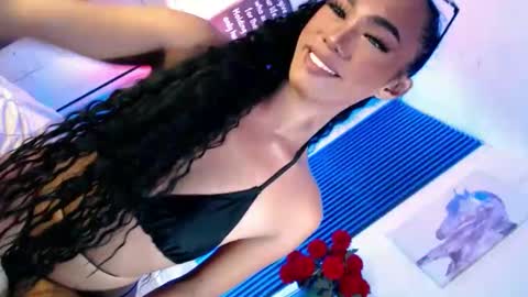 Snapshot of darkxmonica1111 chatting on November 4, 4:44 am its me monica online show from November 4, 4:44 am