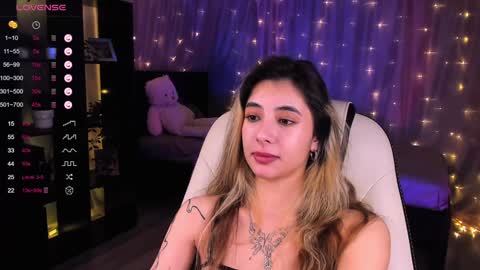 Belle online show from December 8, 7:58 am