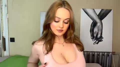 Michelle online show from October 18, 10:16 am