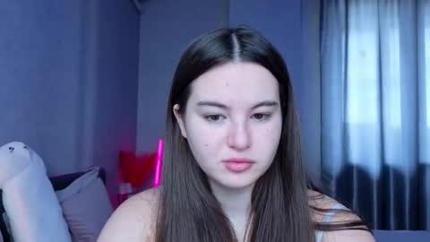 darlenedolce online show from October 25, 10:01 am