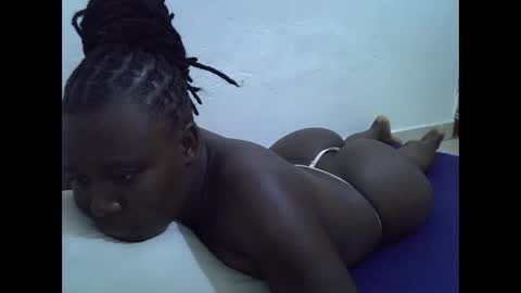 darling_ella online show from February 13, 4:25 pm