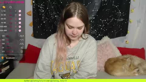 Snapshot of darling_tony18 chatting on March 6, 3:45 pm darling_tony18 online show from March 6, 3:45 pm