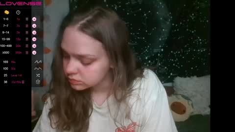 Snapshot of darling_tony18 chatting on June 7, 11:08 pm darling_tony18 online show from June 7, 11:08 pm