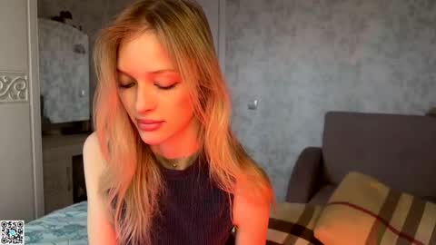 Snapshot of darlingdarinka chatting on October 27, 4:27 am D online show from October 27, 4:27 am