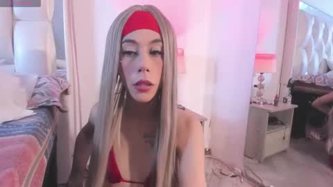 darlyn_tenderhot__ online show from April 13, 11:21 pm