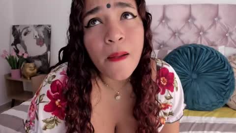 Snapshot of darsha_hara chatting on December 3, 11:19 am Darsha online show from December 3, 11:19 am