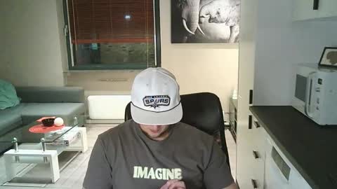 Dario online show from January 17, 4:11 pm