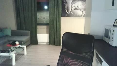 Dario online show from February 2, 6:28 pm