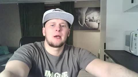 Dario online show from February 21, 9:27 pm