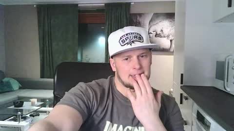 Dario online show from February 27, 9:15 pm