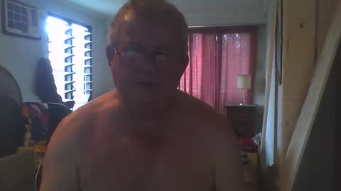 Snapshot of darwincock chatting on September 20, 11:17 pm darwincock online show from September 20, 11:17 pm