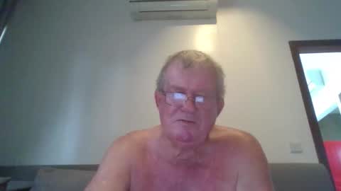 darwincock online show from May 9, 4:39 am