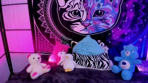 daryimiau online show from May 18, 4:07 am