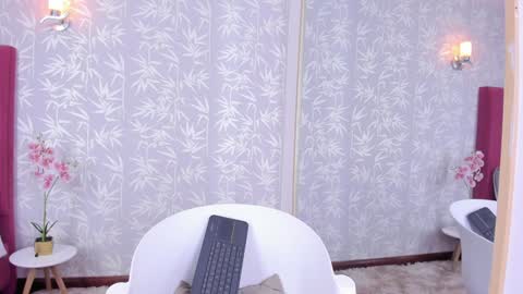 Dasha  online show from January 28, 3:04 pm