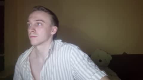 datalian online show from November 8, 6:07 pm