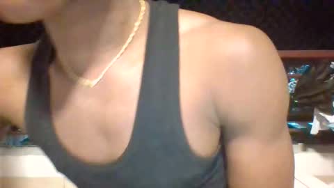 dave_blackcock831930 online show from May 15, 11:34 pm