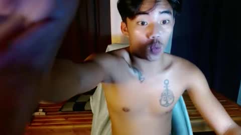 Snapshot of dave_boyyy chatting on September 20, 6:47 am dave_boyyy online show from September 20, 6:47 am