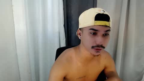 Snapshot of dave_cummers chatting on February 14, 4:31 am DAVE online show from February 14, 4:31 am