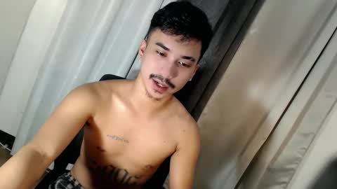 Snapshot of dave_cummers chatting on February 15, 10:25 am DAVE online show from February 15, 10:25 am