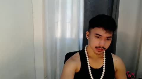 Snapshot of dave_cummers chatting on February 17, 12:51 am DAVE online show from February 17, 12:51 am