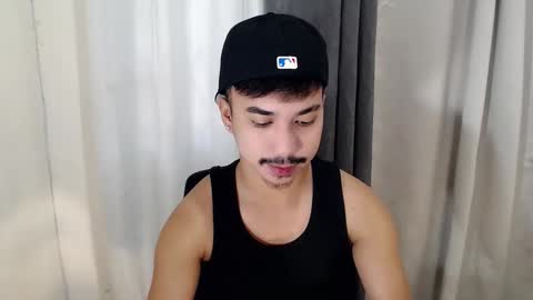 Snapshot of dave_cummers chatting on February 21, 12:11 am DAVE online show from February 21, 12:11 am