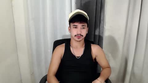 Snapshot of dave_cummers chatting on February 21, 12:17 pm DAVE online show from February 21, 12:17 pm