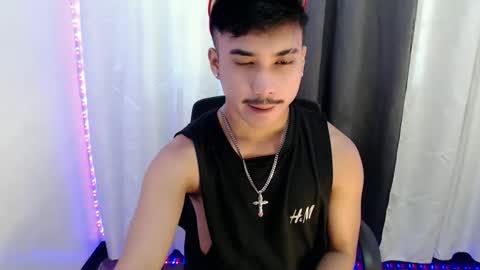 Snapshot of dave_cummers chatting on February 26, 12:09 am DAVE online show from February 26, 12:09 am