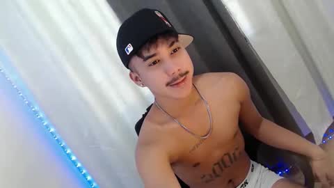 Snapshot of dave_cummers chatting on February 27, 1:05 am DAVE online show from February 27, 1:05 am