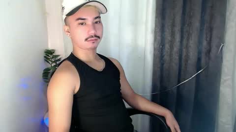 Snapshot of dave_cummers chatting on June 2, 1:29 am DAVE online show from June 2, 1:29 am