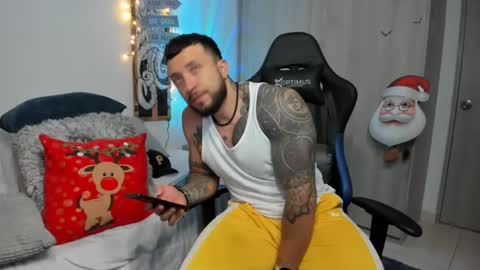 DAVE MAX online show from December 15, 4:07 am