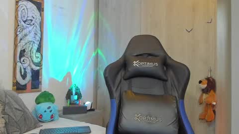 DAVE MAX online show from January 14, 3:11 am