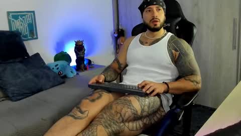 DAVE MAX online show from November 22, 3:00 pm