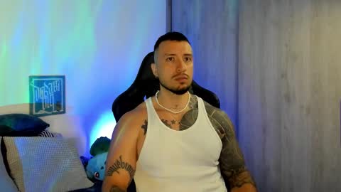 Snapshot of dave_max93 chatting on February 24, 2:26 pm DAVE MAX online show from February 24, 2:26 pm