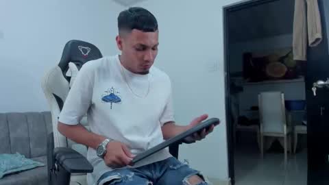 dave online show from September 29, 2:16 am