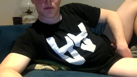 daveb709709709 online show from March 8, 2:04 am