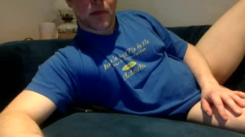 daveb709709709 online show from April 15, 2:18 am