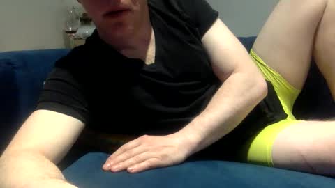 Snapshot of daveb709709709 chatting on May 25, 1:44 am daveb709709709 online show from May 25, 1:44 am