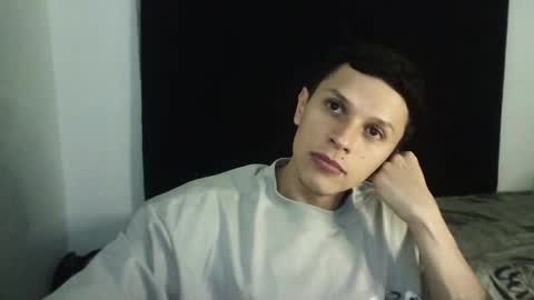 Snapshot of davebroww chatting on January 24, 7:49 pm Dave Brown online show from January 24, 7:49 pm