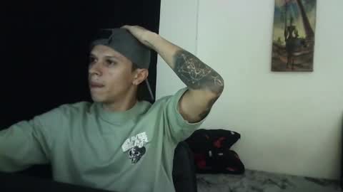 Snapshot of davebroww chatting on February 26, 1:53 am Dave Brown online show from February 26, 1:53 am