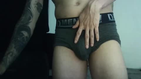 Snapshot of davebroww chatting on February 26, 8:11 pm Dave Brown online show from February 26, 8:11 pm