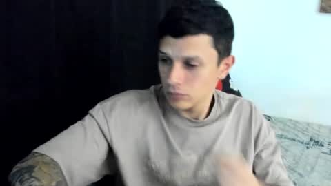 Snapshot of davebroww chatting on March 10, 11:27 pm Dave Brown online show from March 10, 11:27 pm